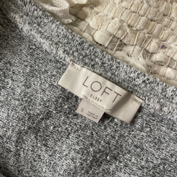 LOFT Sleep Heather Gray Long Sleeve / Pants Pajama Set Size Small - Picture 7 of 8